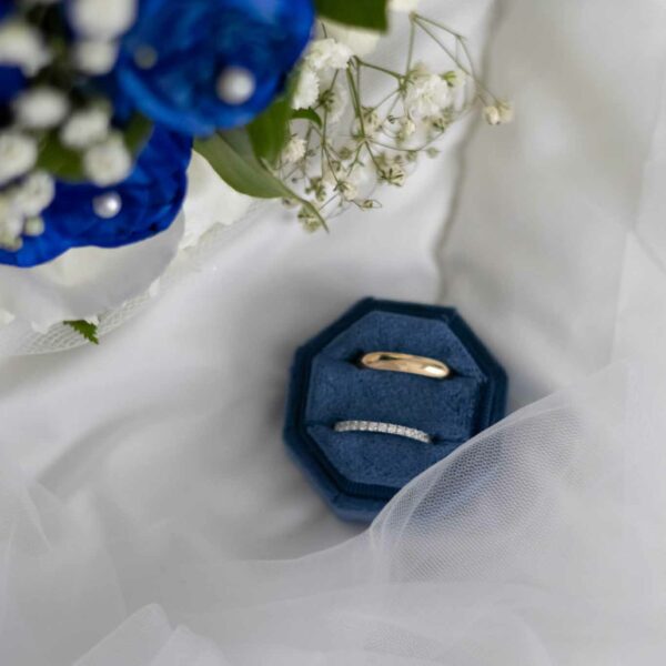 wedding-blue-ringbox