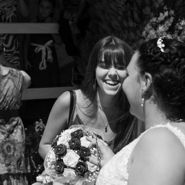 b&w-wedding-laughing